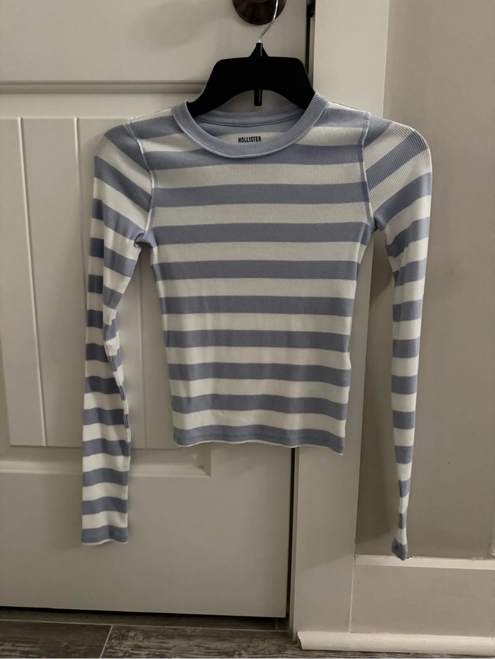 Hollister Light Blue and White Striped Long Sleeve Tee Size XS Like New